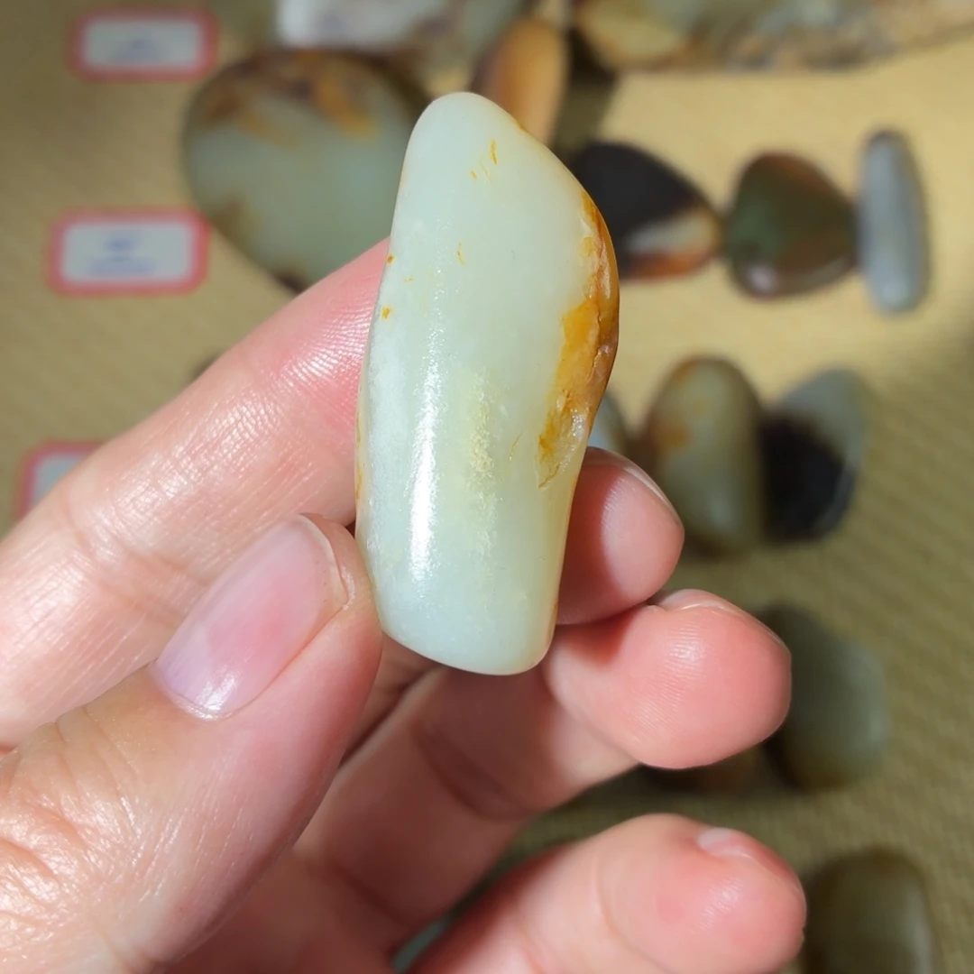 和田玉（糖玉）未镶嵌挂件23