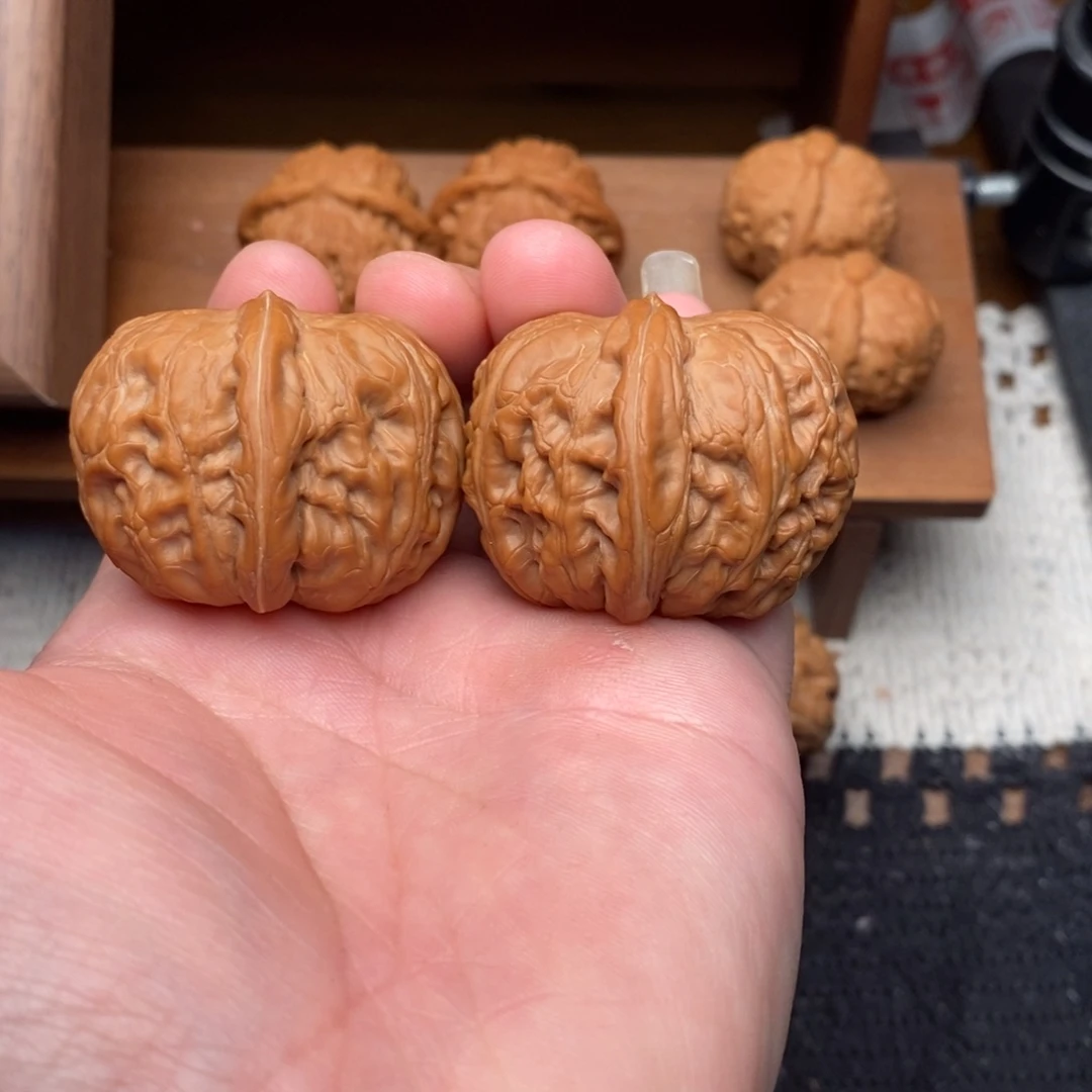 文玩核桃吊坠皮**儿元宝40