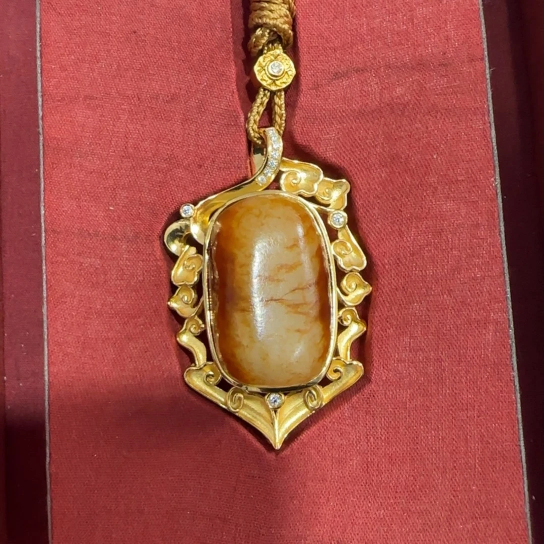 和田玉未镶嵌挂件