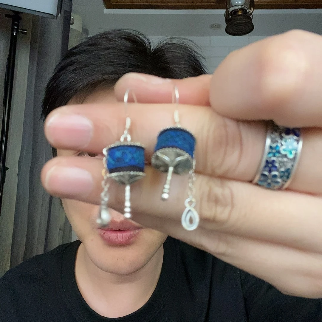 织绣刺绣耳饰数纱绣