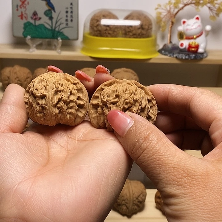 45尺寸的闷白核桃