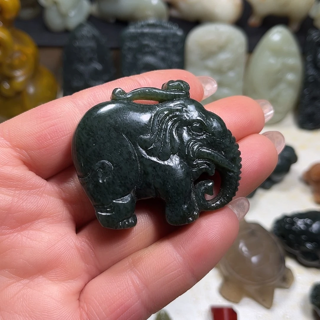 白玉菩提吊坠白玉菩提吊坠