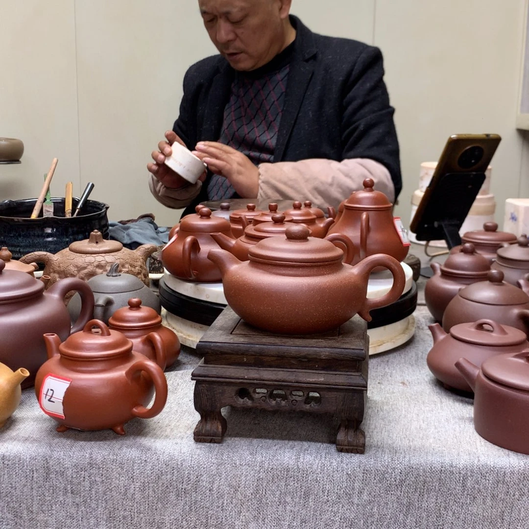 茶壶紫泥红降坡仿古230 C半手工制作