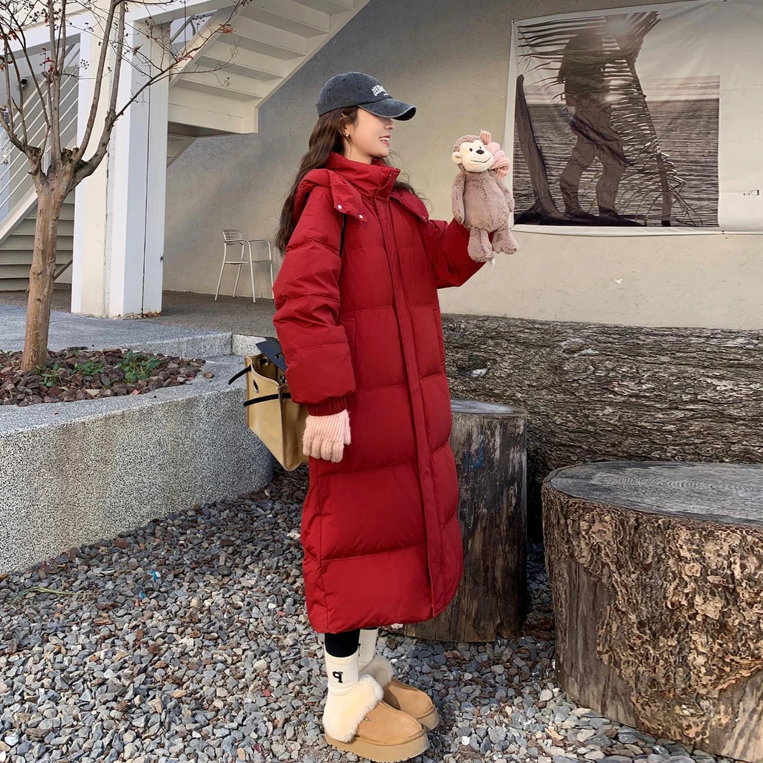 红色本命年结婚超厚保暖羽绒服女长款2025冬新款宽松及踝90绒外套