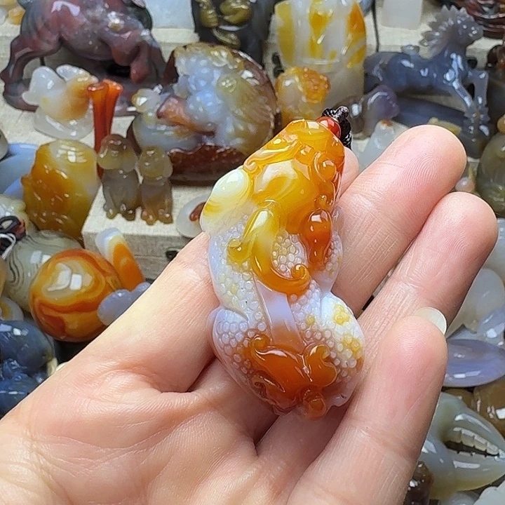 玛瑙/玉髓未镶嵌饰品