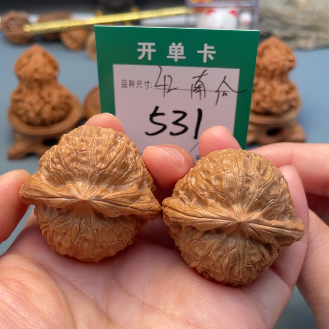 吊坠桃核文玩核桃