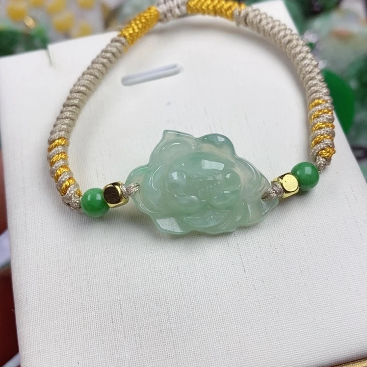 吊坠(赠链)未镶嵌翡翠