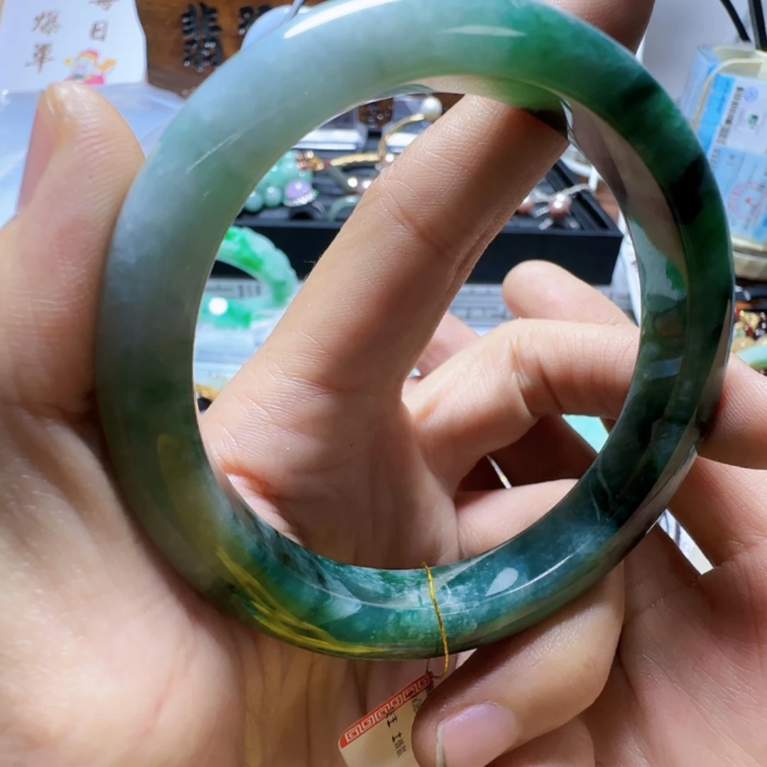 翡翠未镶嵌手镯翡翠380