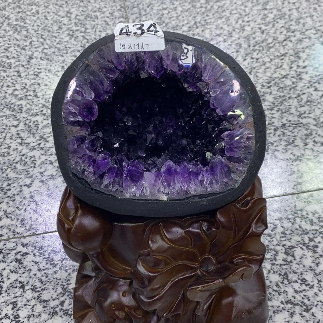 贤***）水晶大型摆件（非配饰）未镶嵌紫水晶434