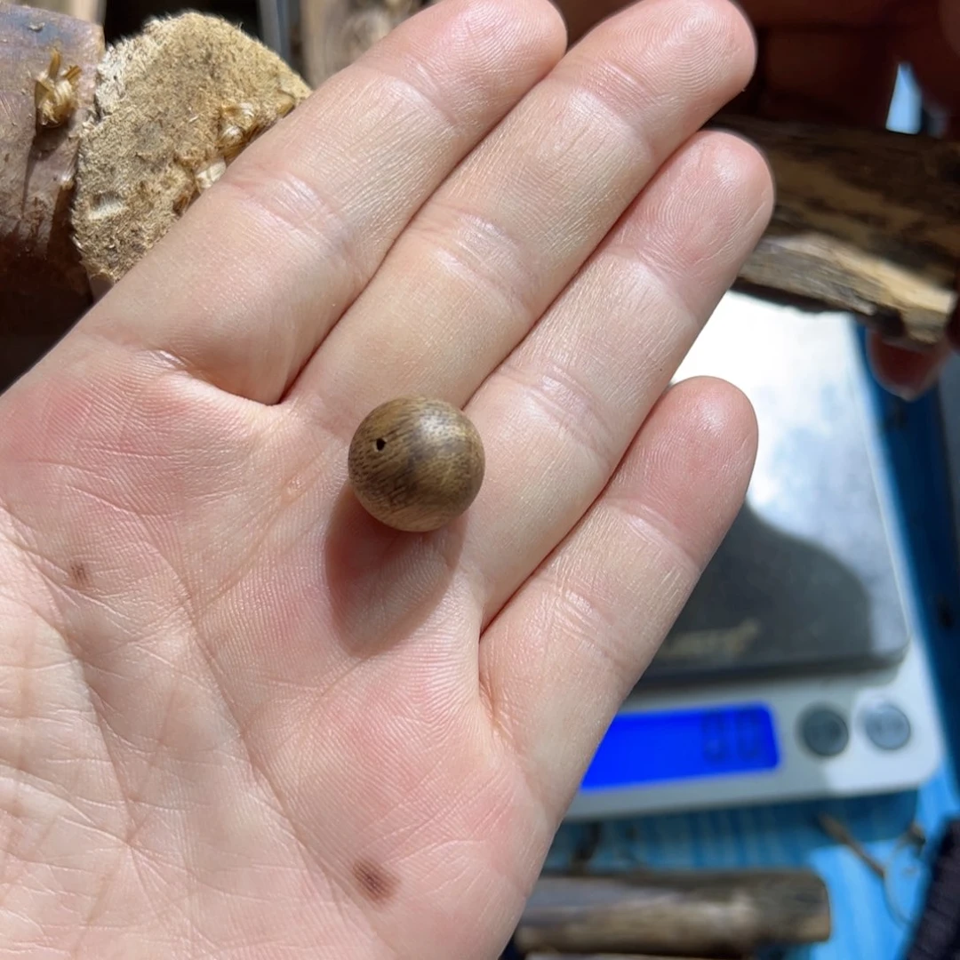 沉香吊坠白棋1.4单珠