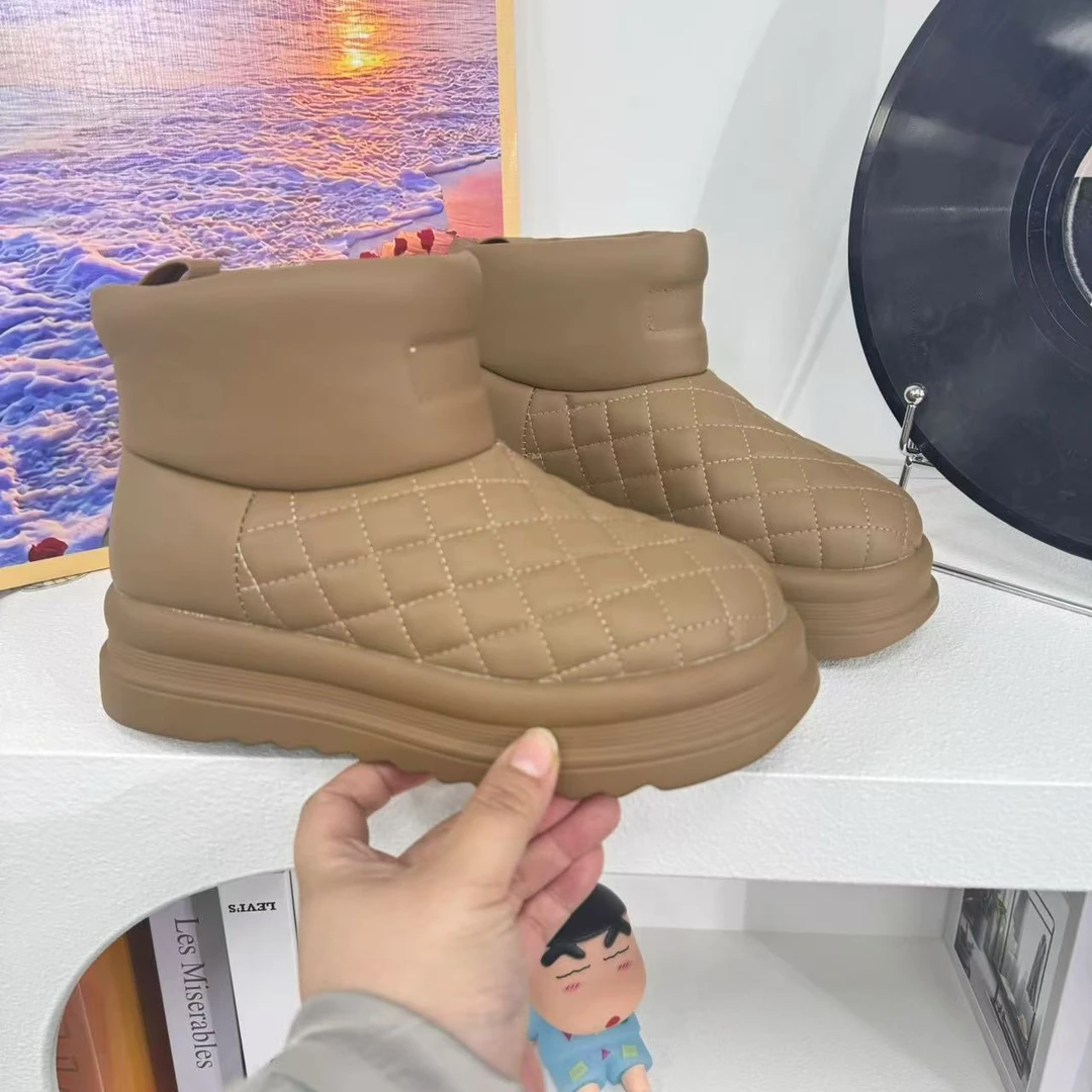 3030卡其色冬季雪地靴女时尚休闲百搭秋冬加绒保暖潮流低筒棉靴