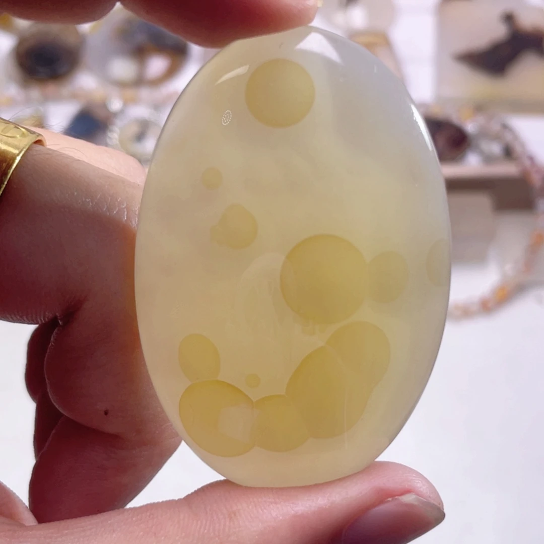 玛瑙/玉髓颈饰合金