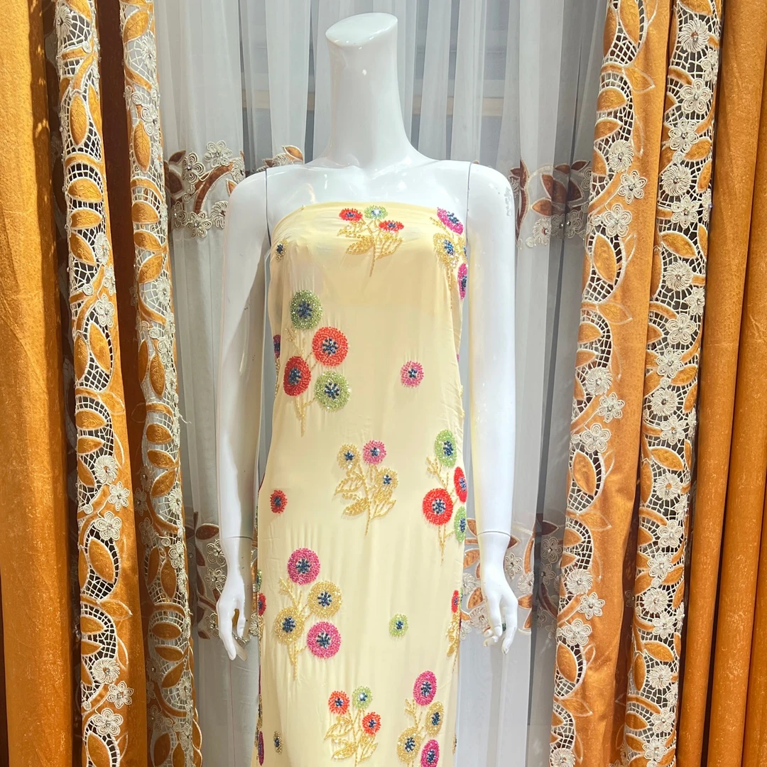 taggagulluk iora 113cm 3cm 布料