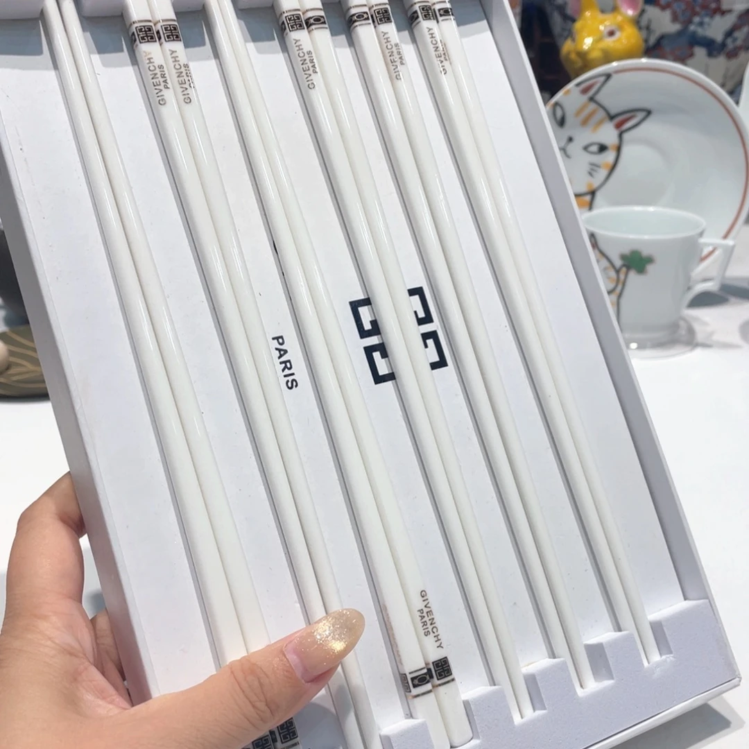 瓷片噢噢噢噢噢噢噢噢噢