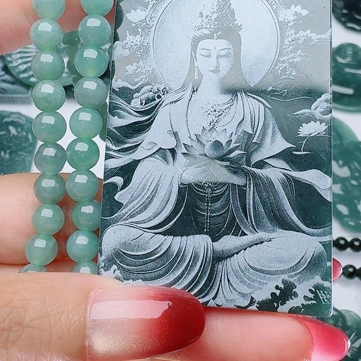 颈饰未镶嵌翡翠多样性发其一