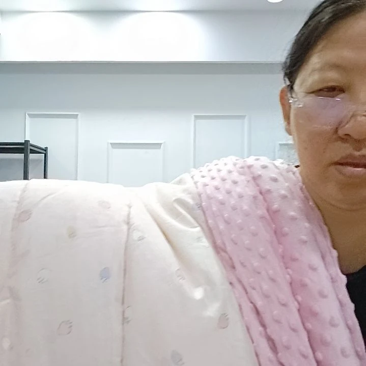 纯棉豆豆被单人1m5×2米。