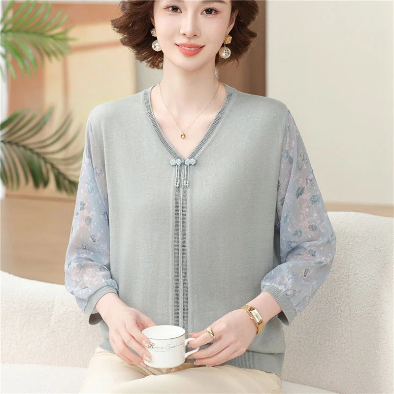 妈妈春装纱袖T恤七分袖洋气小衫2025新款中老年女薄款针织打底衫