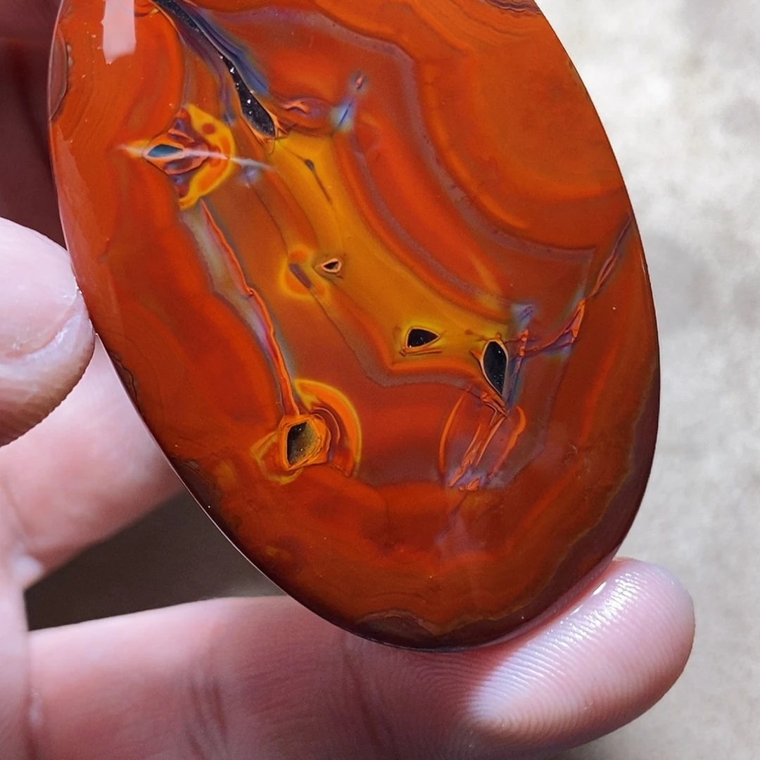 玛瑙/玉髓颈饰未镶嵌?**?