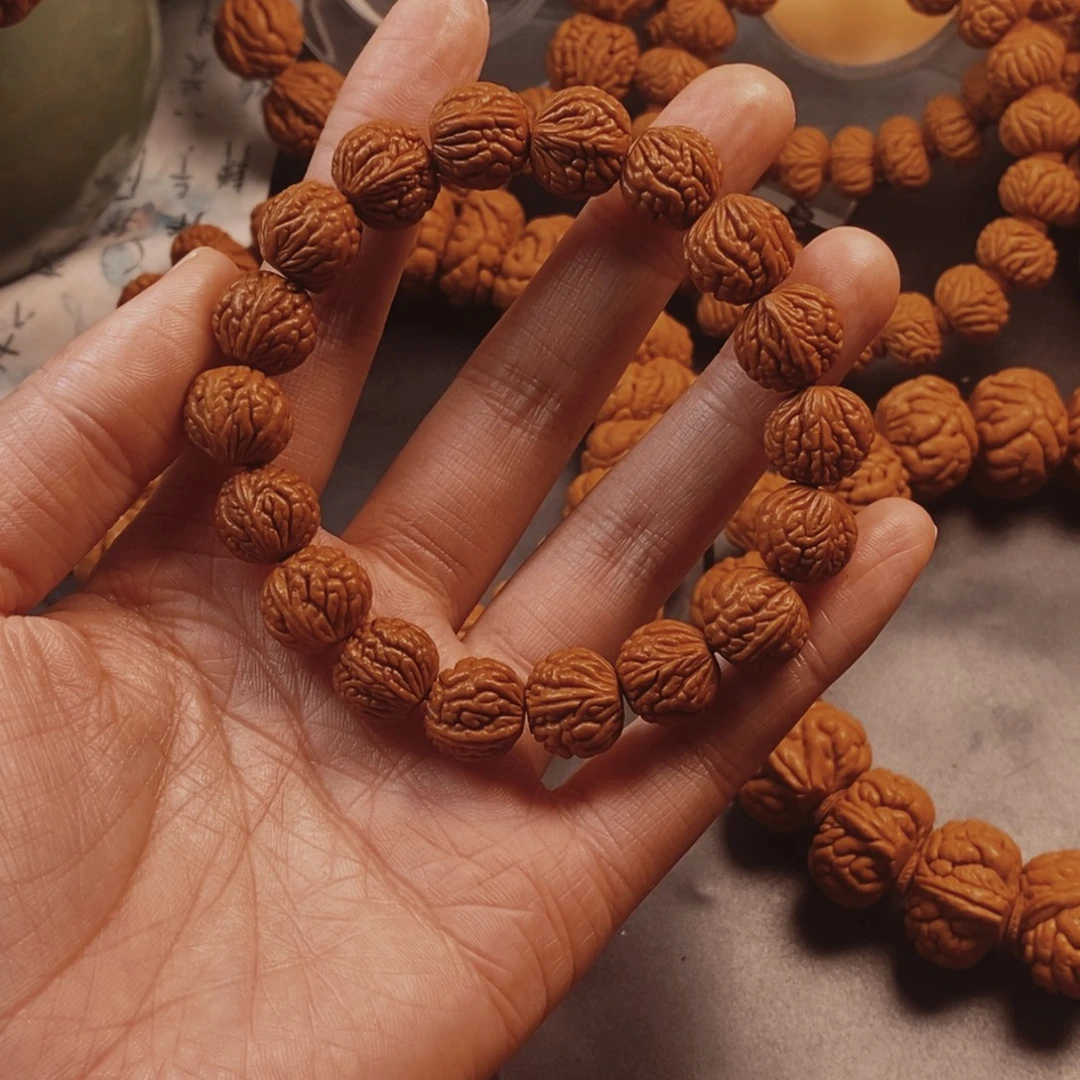 文玩核桃吊坠桃核