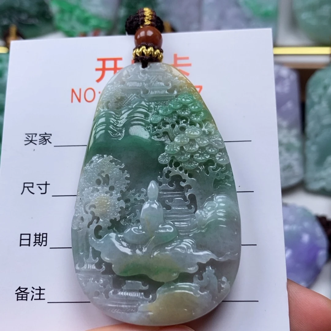 翡翠未镶嵌颈饰吊坠