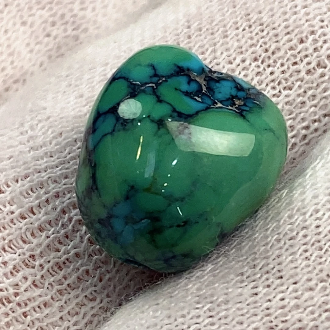 就***章绿松石未镶嵌珠宝奇石
