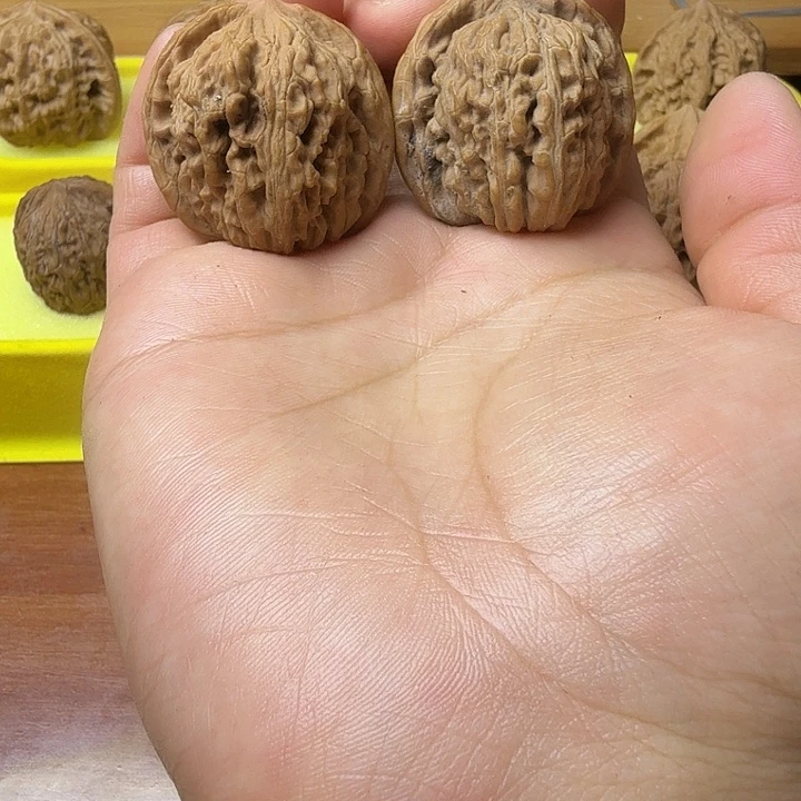 文玩核桃把件35尺四座楼