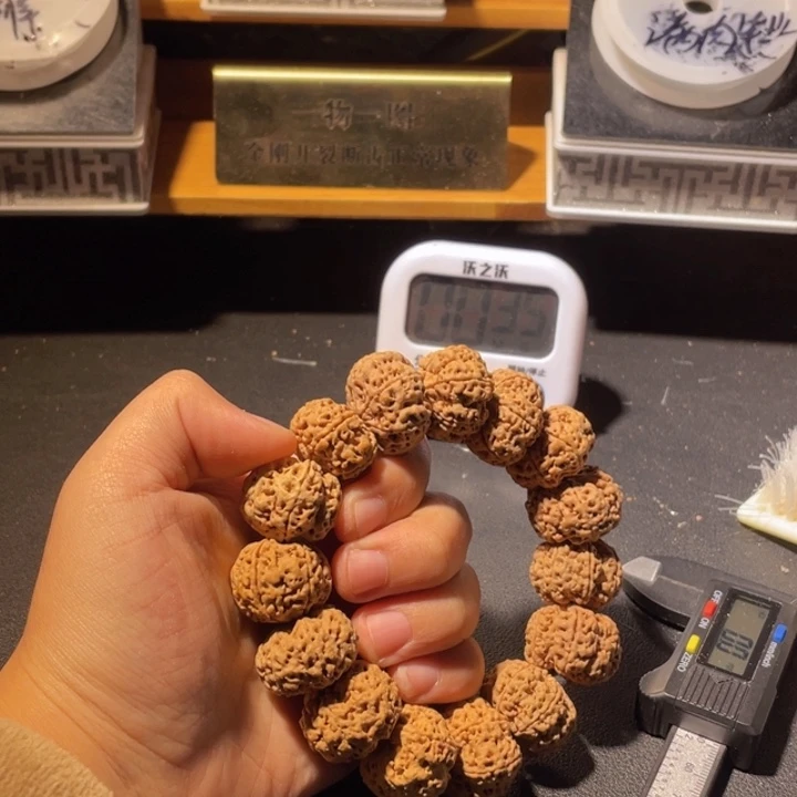 略***.手串金刚菩提这个