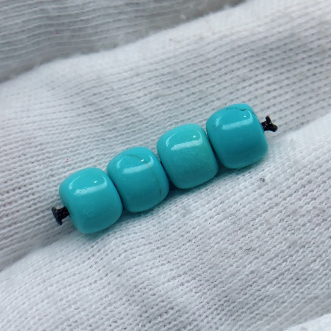 绿松石未镶嵌颈饰卡6