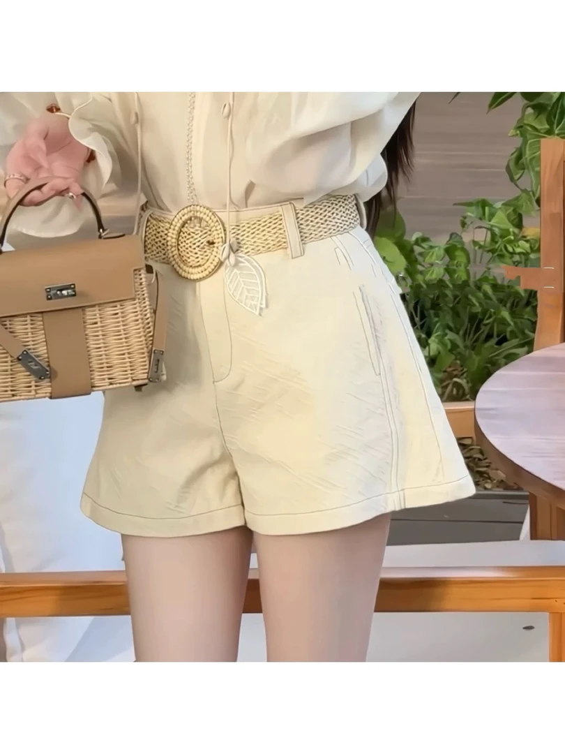 西装短裤显瘦白色高腰夏季简约