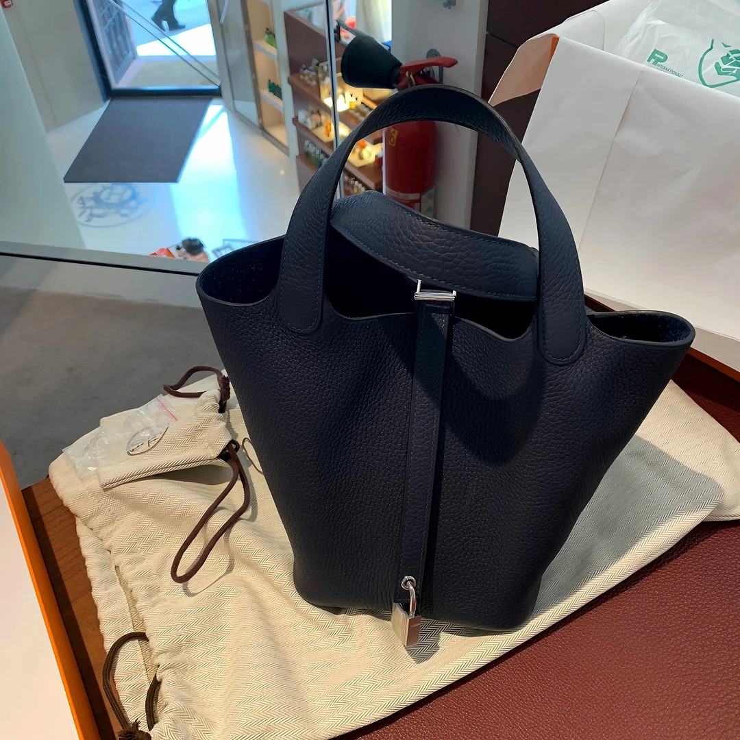 99新 Hermes/爱马仕 1319|HERMES爱马仕黑蓝菜篮子18tc牛皮x刻