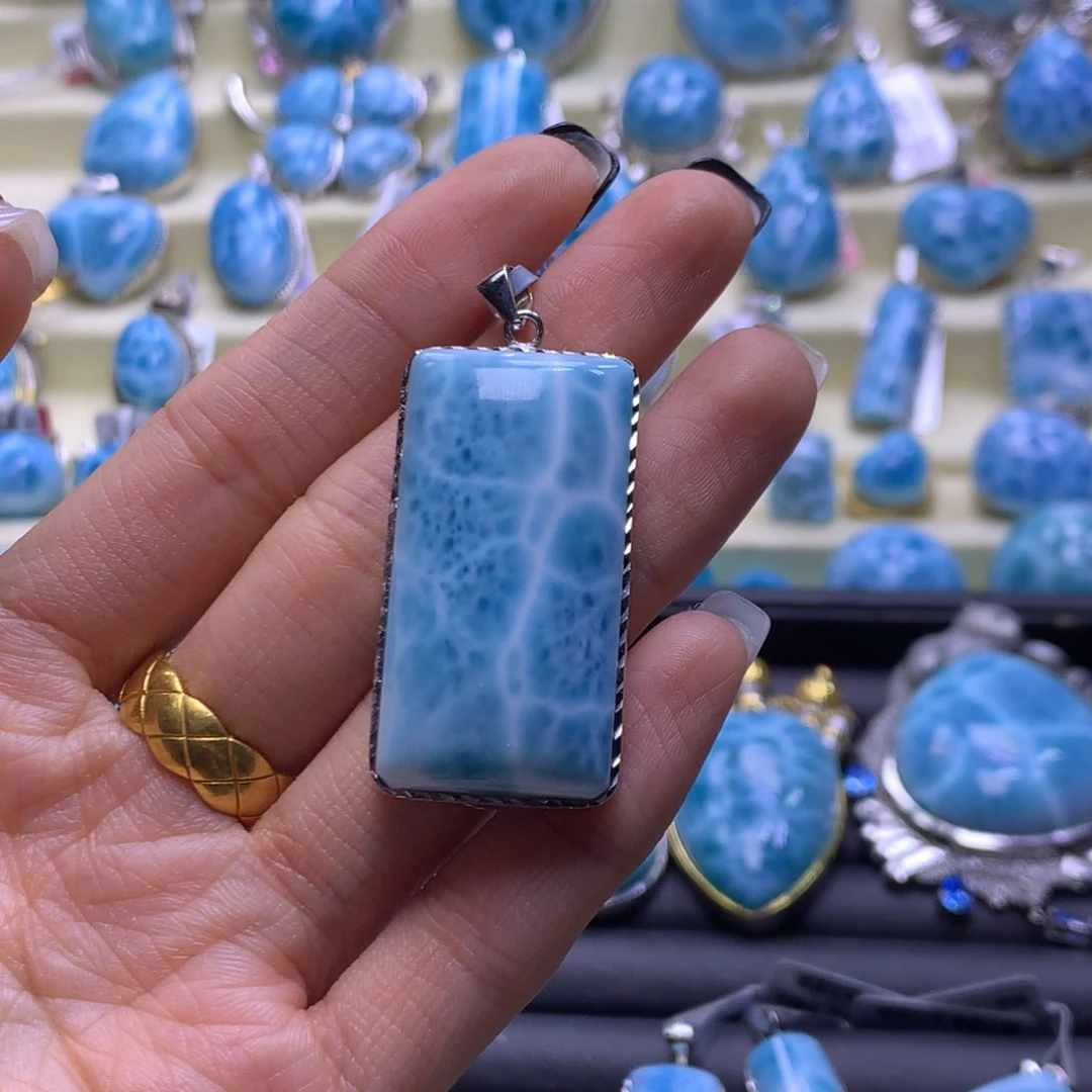 针钠钙石（海纹石）未镶嵌颈饰无事牌吊坠色差略异
