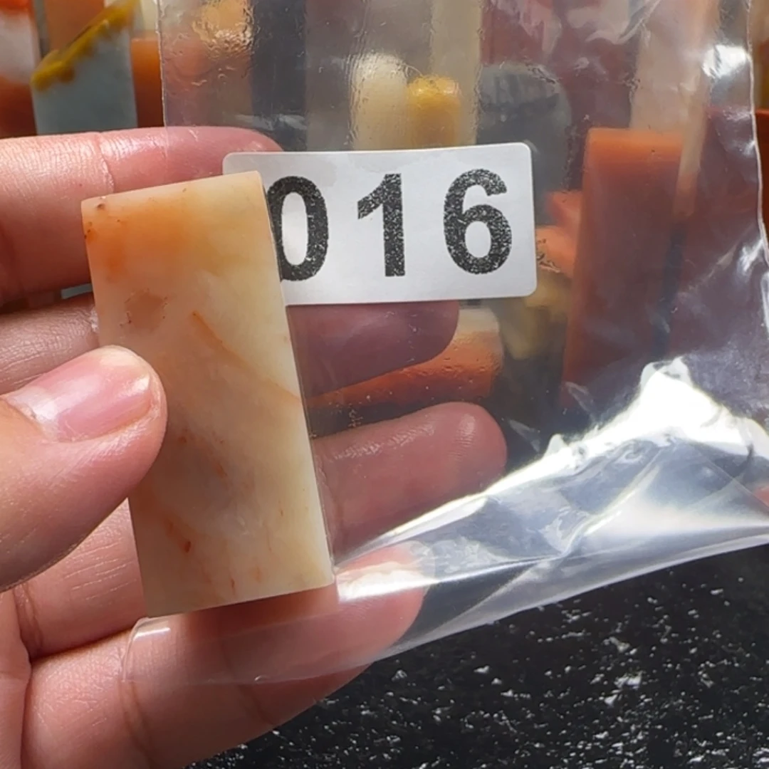 是***呀老挝石老挝