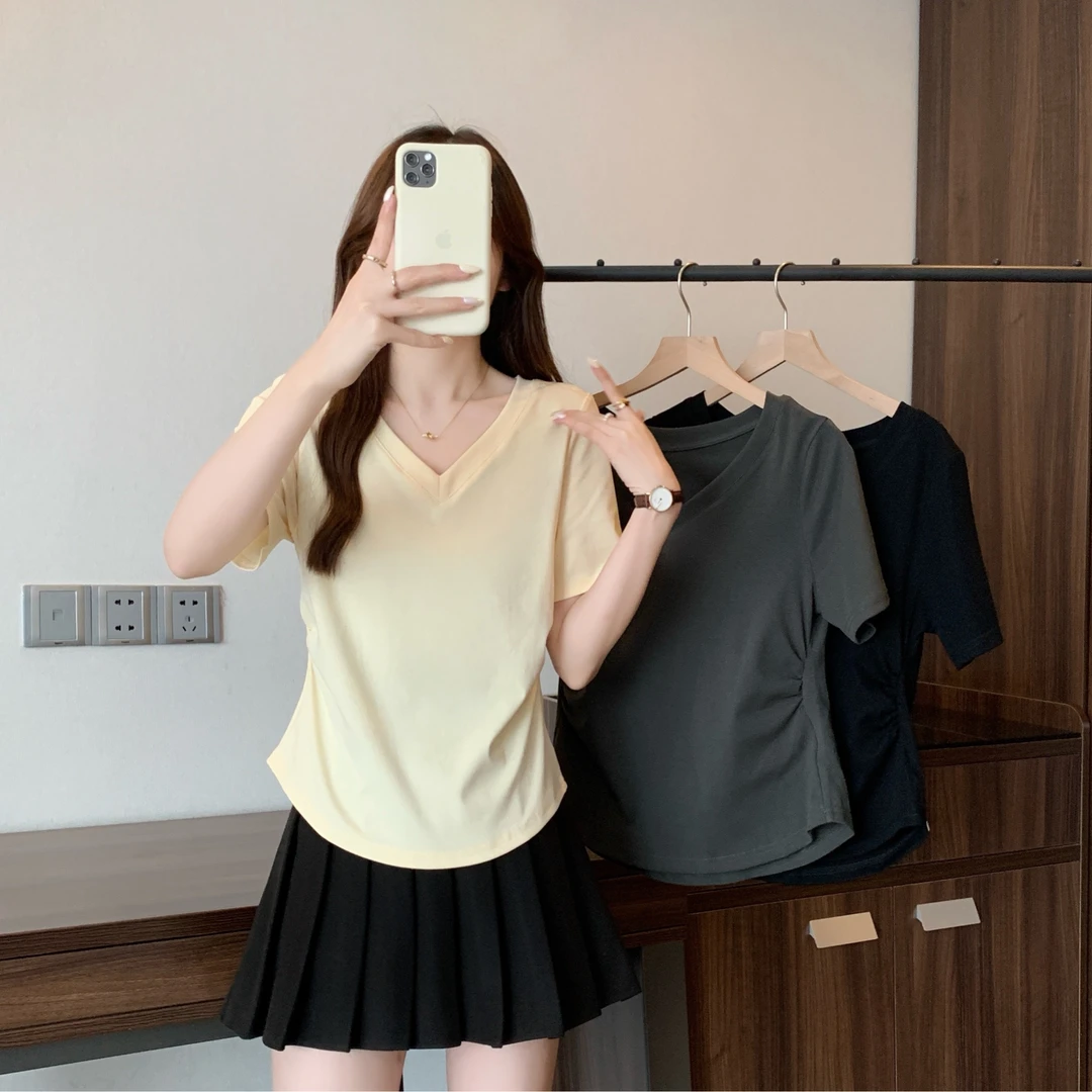2025夏季新款夏装胖mm大码不规则V领正肩短袖T恤修身掐腰显瘦上衣