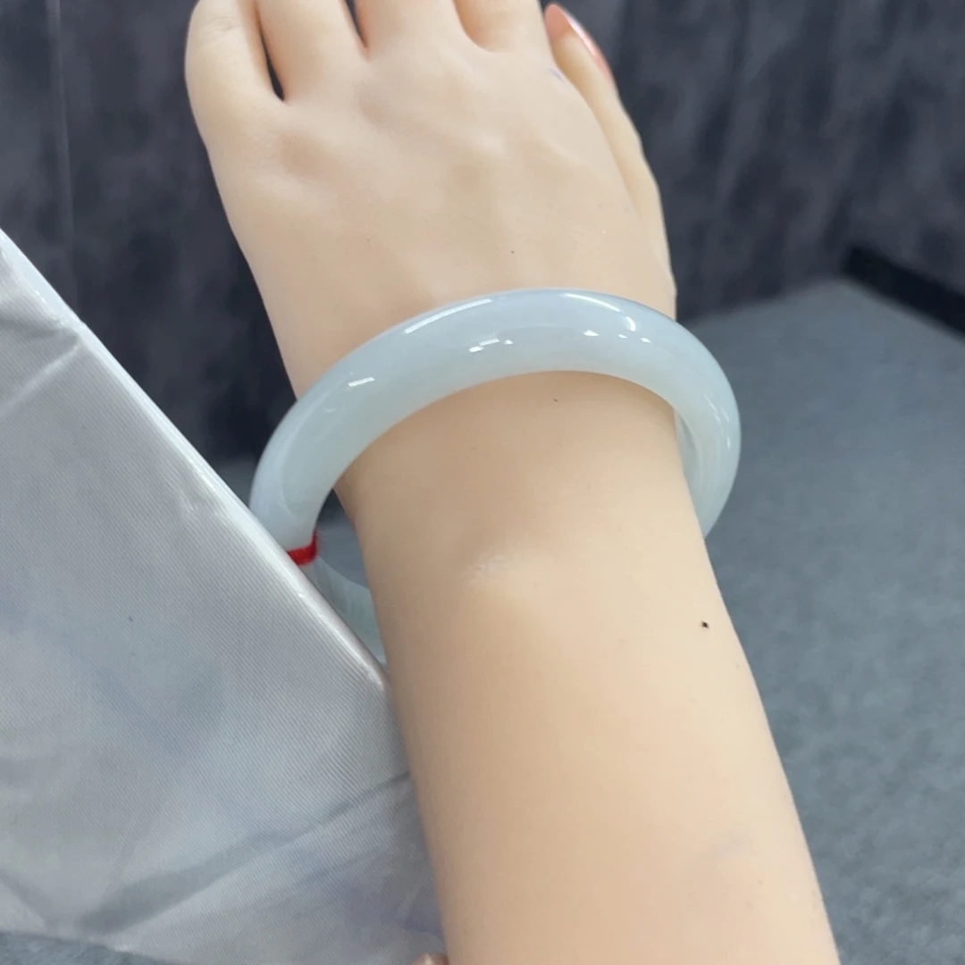未镶嵌手镯翡翠未镶嵌翡翠