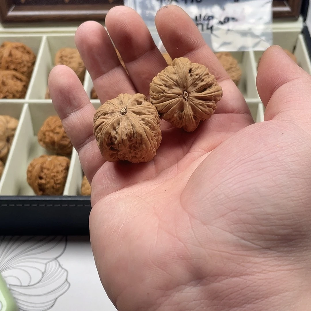 不***愁吊坠文玩核桃核桃和核桃为主导种植