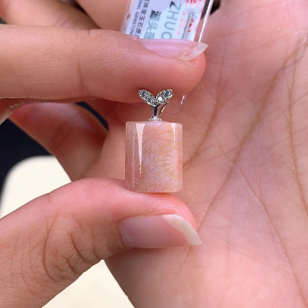【闪购商品】颈饰银S925镶嵌硅化珊瑚（珊瑚玉）43号粉花吊坠