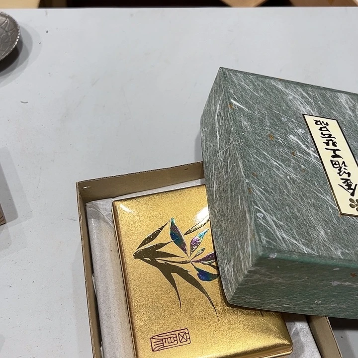 王*兔新亿阁杂项默认微瑕