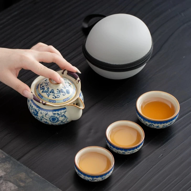 【闪购商品】汝窑开片缠枝莲宝瓶3杯送茶盘C