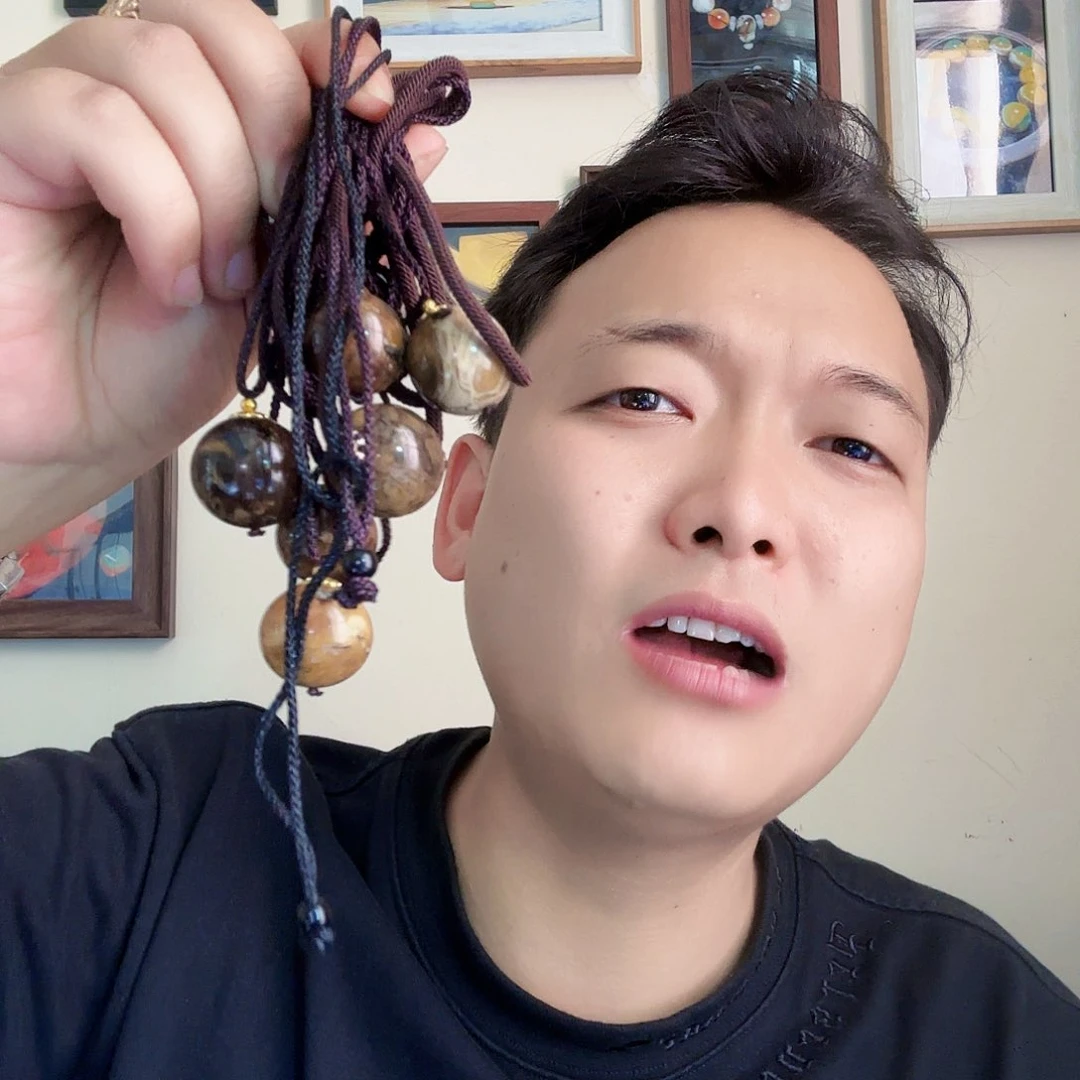 未镶嵌琥珀裸石琥珀