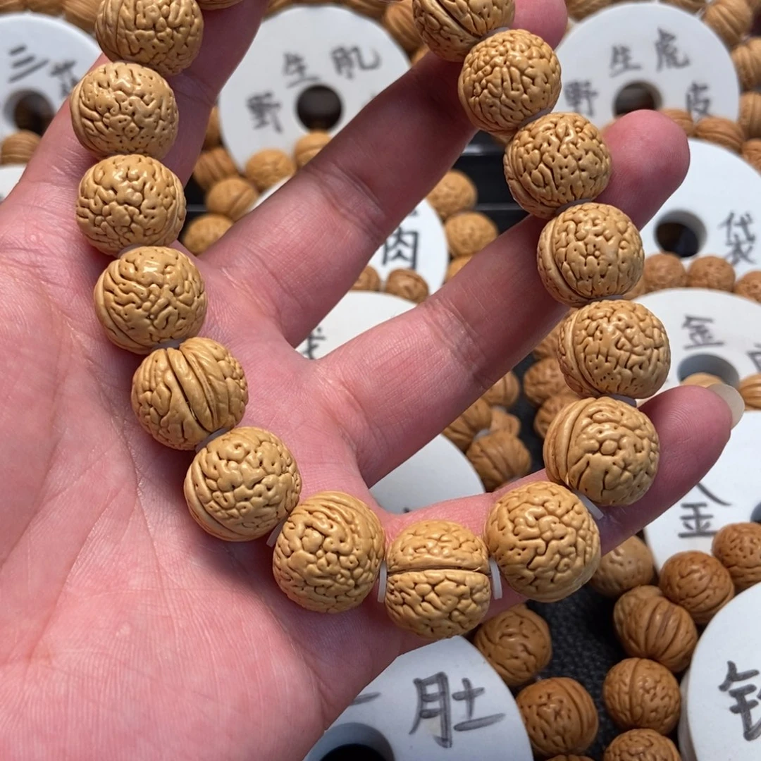 桃核吊坠A****u精品桃核