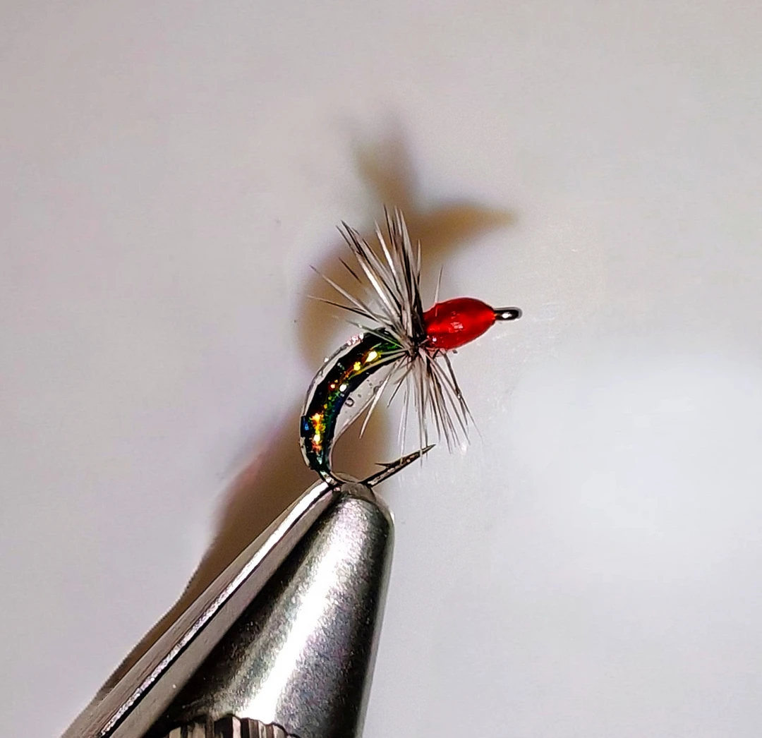 红头绿萤飞蝇钩，新品推荐，上鱼嘎嘎的！拍1单发十枚