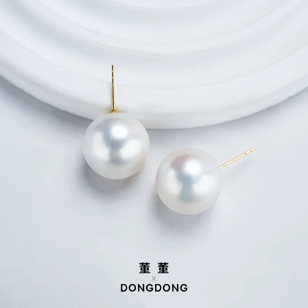 DDX685-1【董董】[雪丸子]天然淡水珍珠耳钉/13-14mm/S925气质白色