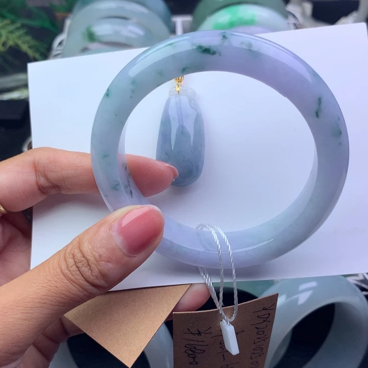 翡翠未镶嵌手镯天然翡翠手镯