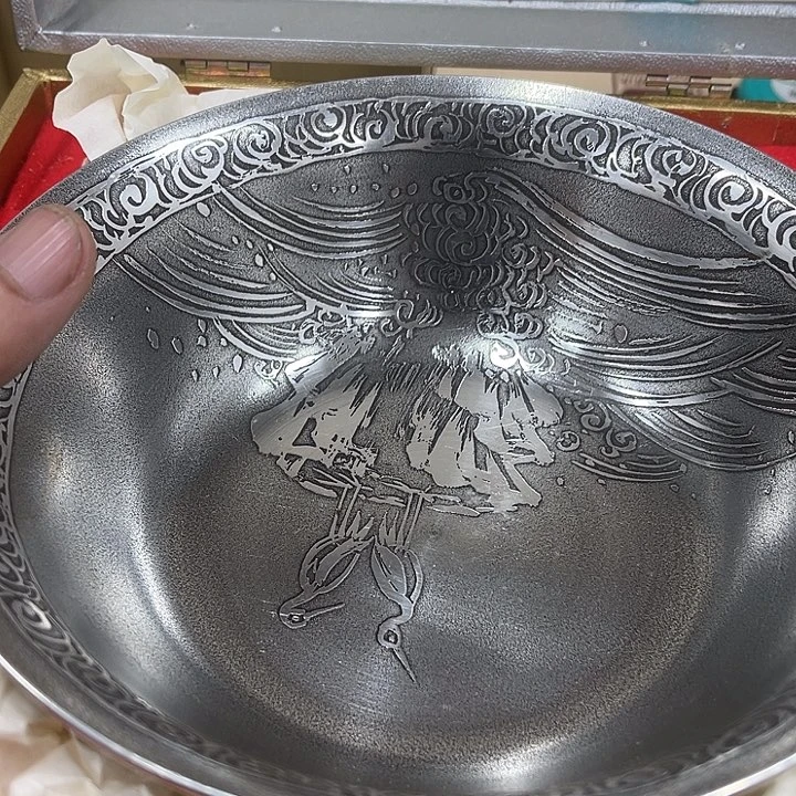 瓷片发发发发发发发发发发发发发