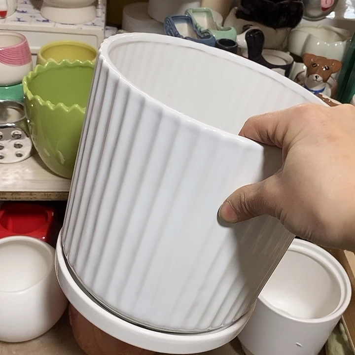 陶盆有孔 瑕疵针孔漏釉介意勿拍外高 21外口20