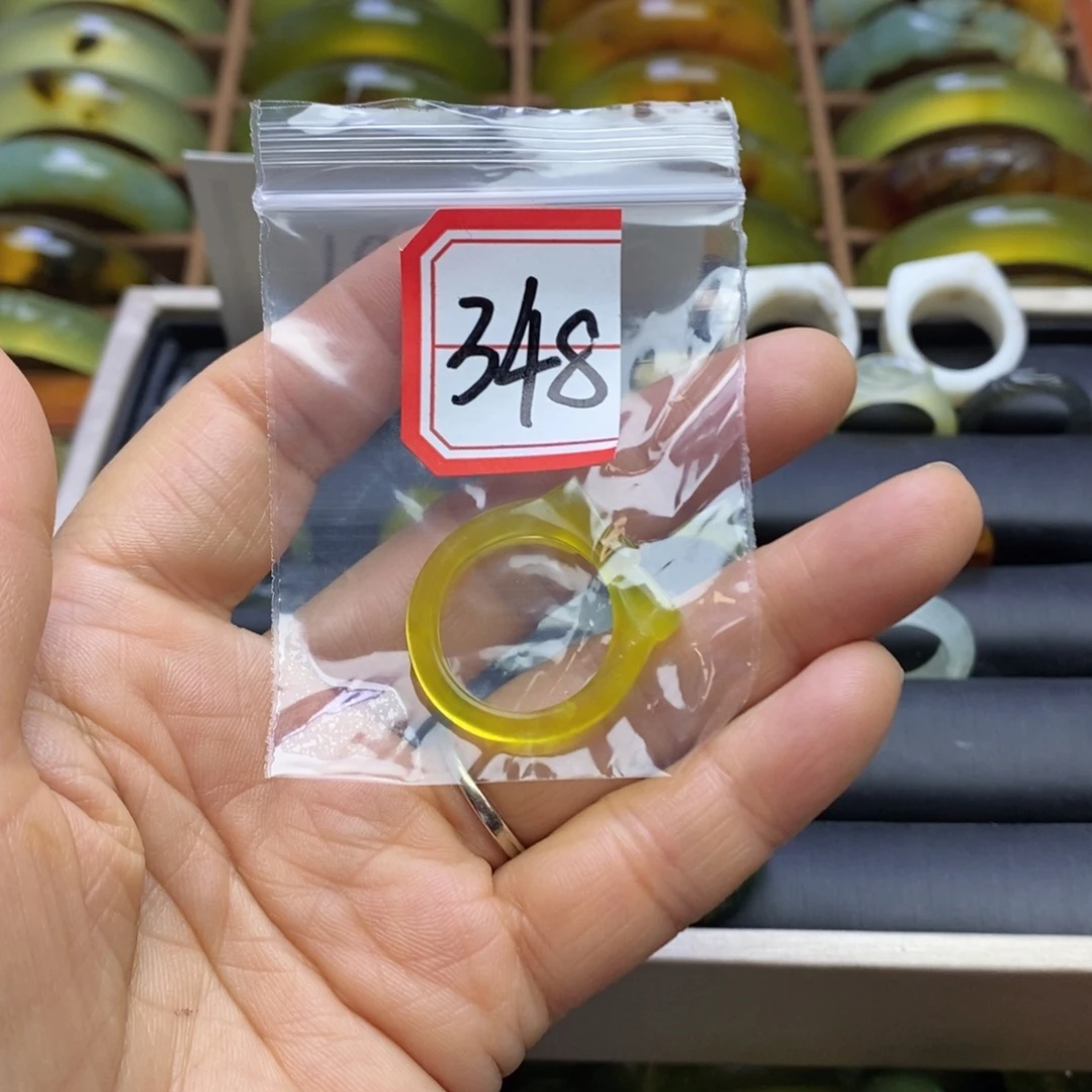 温***丶蛇纹石玉未镶嵌手镯