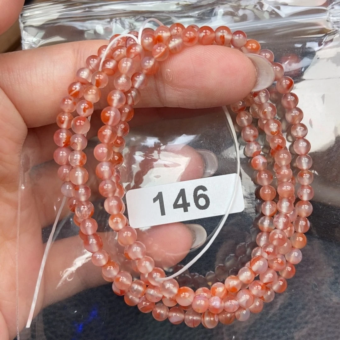南红玛瑙未镶嵌手链