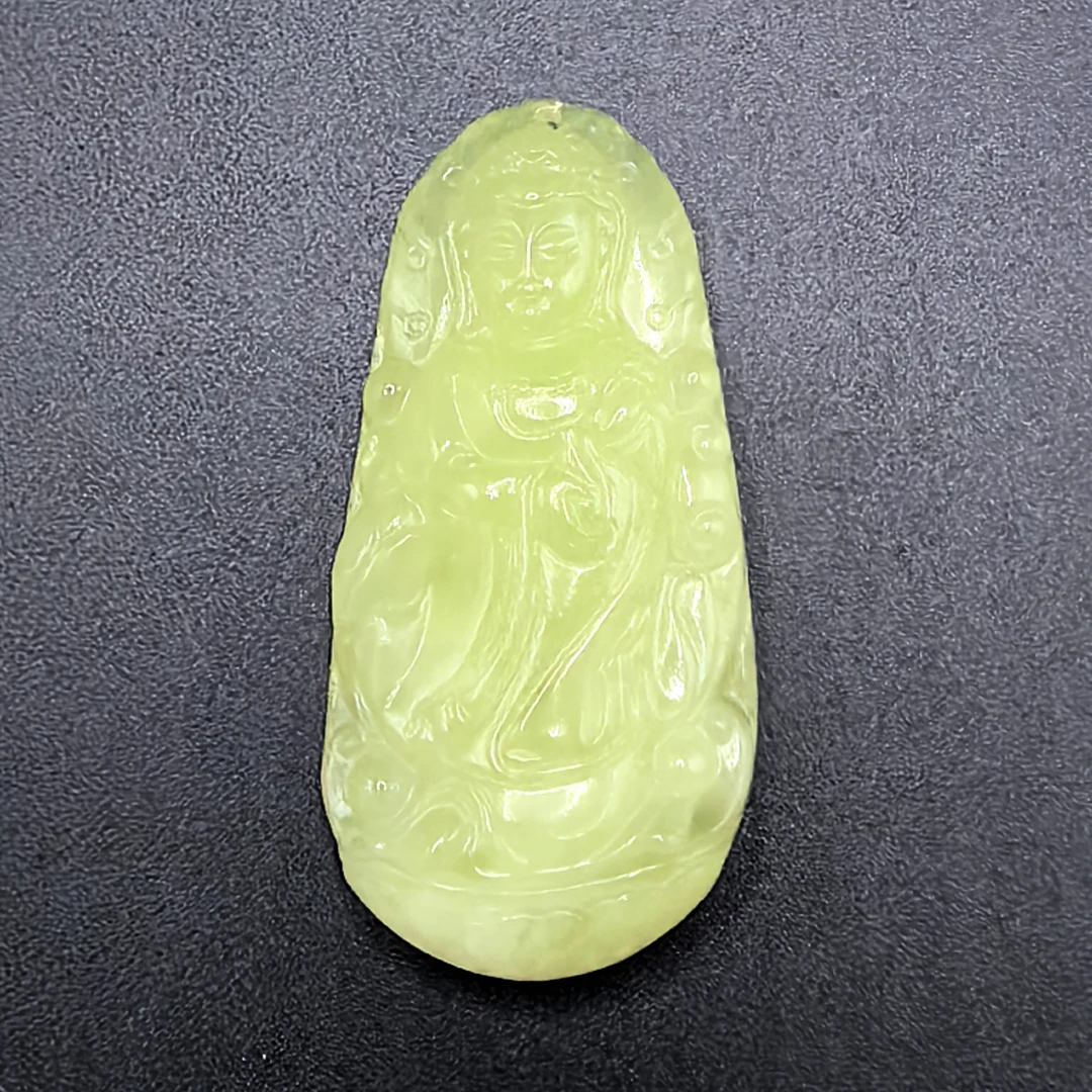 天然岫玉观音吊坠