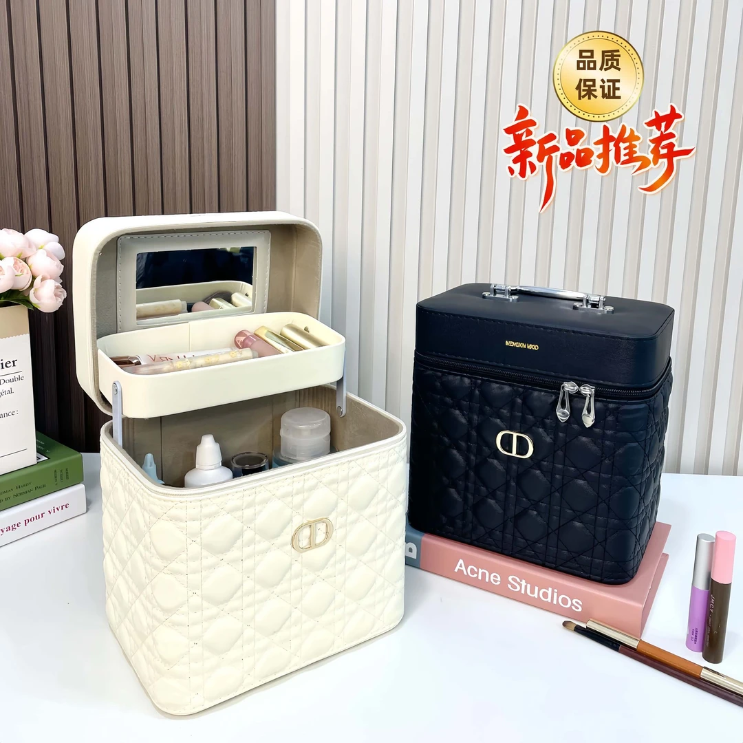 化妆包大容量高颜值ins风新款化妆箱外出便携家用收纳盒时尚防水