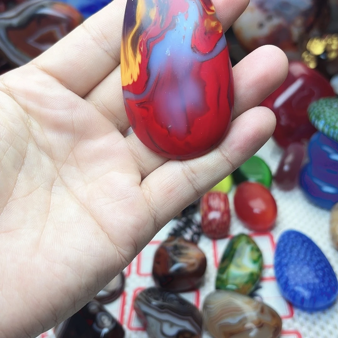 福***泽玛瑙/玉髓未镶嵌珠宝半成品